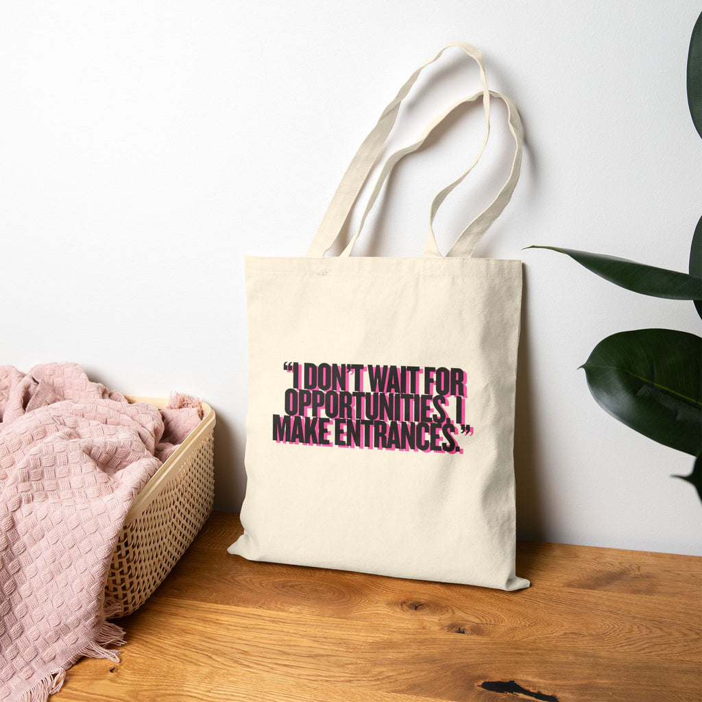 TOTE BAG - MAIN CHARACTER VIBES COLLECTION - I MAKE ENTRANCES BEIGE