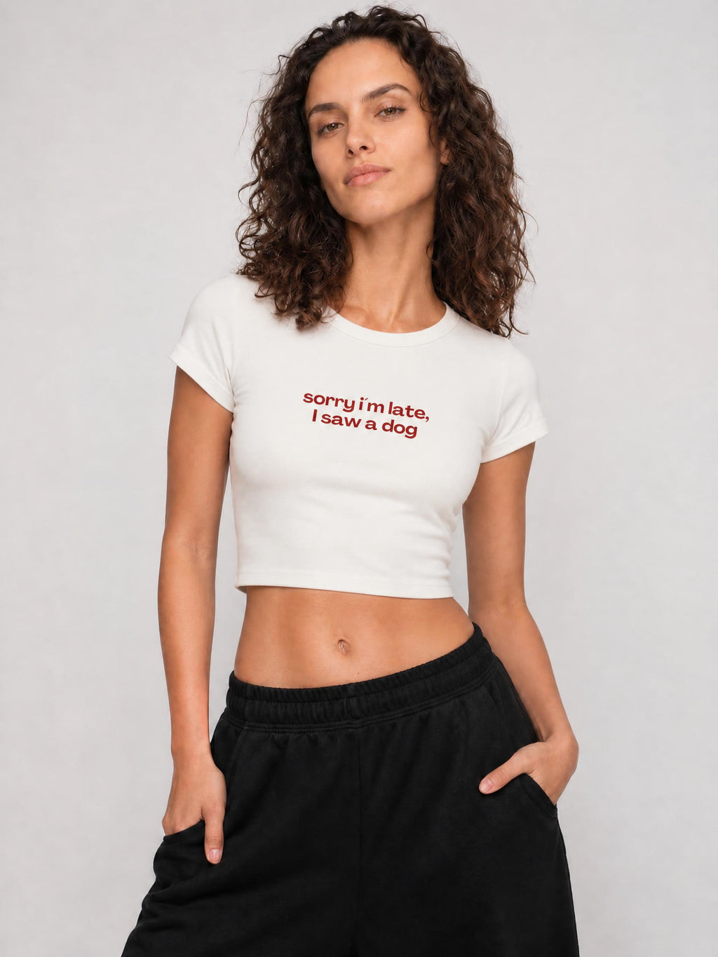 WOMEN´S CROPPED T-SHIRT - SORRY I´M LATE, I SAW A DOG